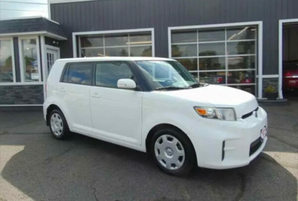 UNAVAILABLE-SCION XB